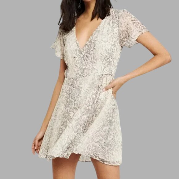Abercrombie & Fitch Dresses & Skirts - Abercrombie & Fitch Women's Snake Skin Wrap Mini Dress V-neck Tan Size XS